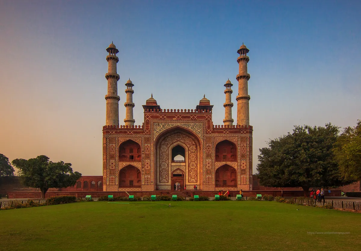 Akbar Tomb